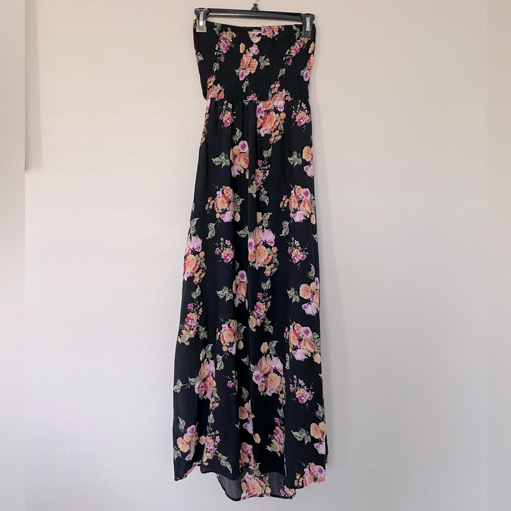 Ali & Kris Long Black Floral Sleeveless Maxi Dress/ Size Small